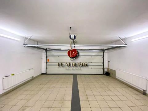 коммерческая по адресу Уласа Самчука ул. (Столєтова), 39