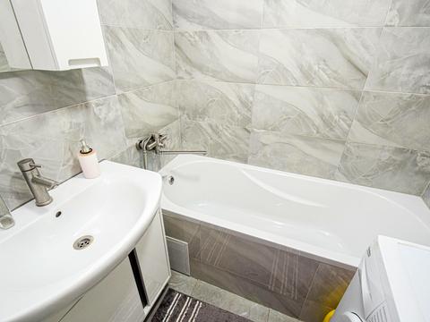 квартира по адресу Леся Курбаса ул., 4