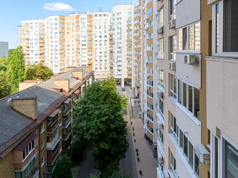 квартира за адресою Деміївська вул., 13