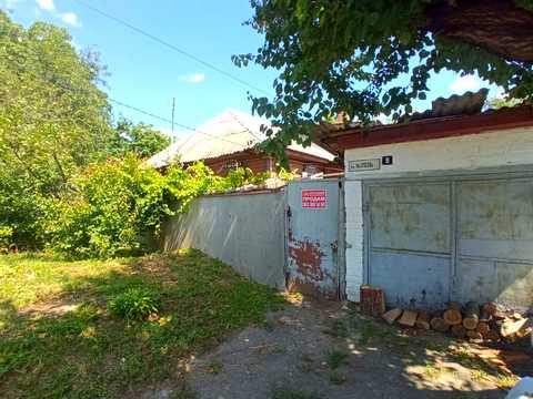 будинок за адресою Степана Подобайла вул. (Матросова), 9