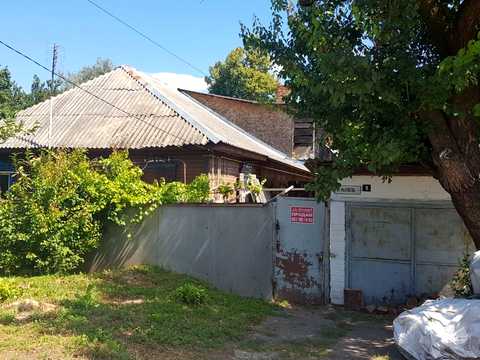 будинок за адресою Степана Подобайла вул. (Матросова), 9