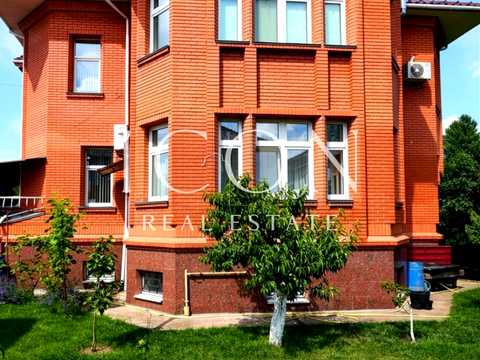 будинок за адресою Василя Щавинського вул. (Петровського)