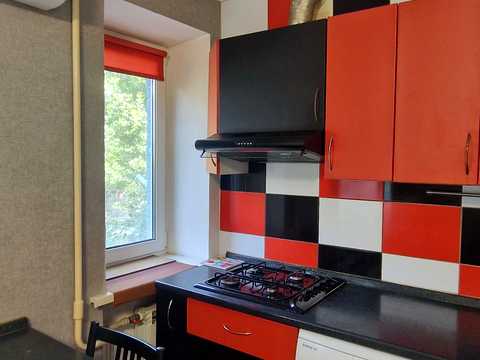 квартира за адресою Академіка Корольова вул., 6-А