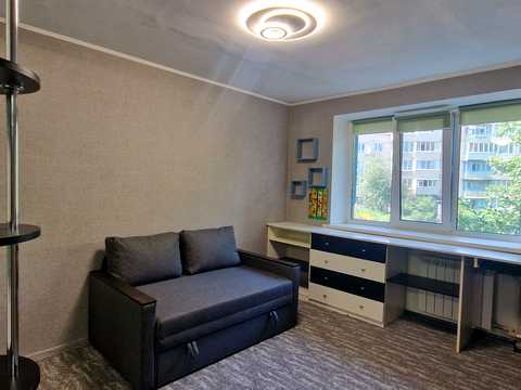 квартира за адресою Академіка Корольова вул., 6-А