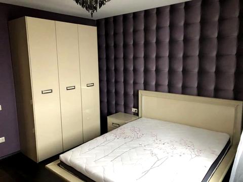 квартира за адресою Космічна вул., 3