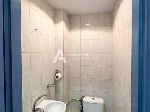 комерційна за адресою Київ, Круглоуніверситетська вул., 2/1