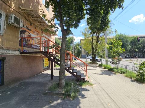 комерційна за адресою Богдана Хмельницького просп. (Героїв Сталінграда), 112