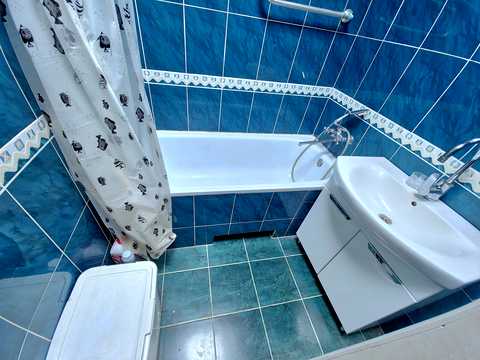 квартира за адресою Кам'янецька вул., 122