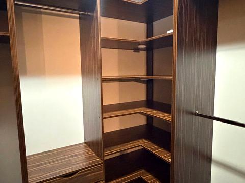 квартира по адресу Андрея Верхогляда ул. (Михайла Драгомирова), 3