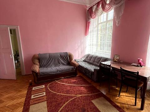 комната по адресу Свободы просп. (Ленина), 21