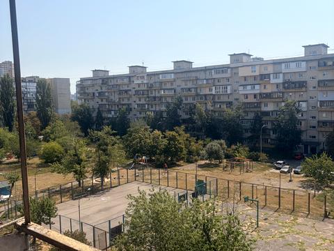квартира за адресою Павла Тичини просп., 12-В