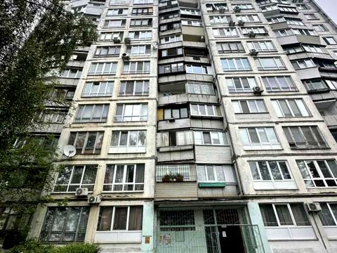 квартира за адресою Зодчих вул., 68/2