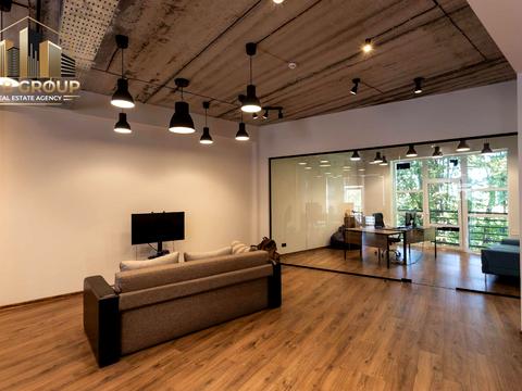 коммерческая по адресу Карпатської Січі ул. (Гвардійська), 80 А