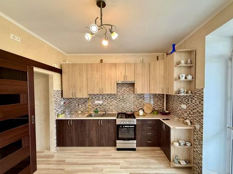 квартира за адресою Роксоляни вул., 43