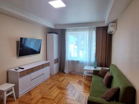 квартира за адресою Дніпровська вул. (Леппіка), 24