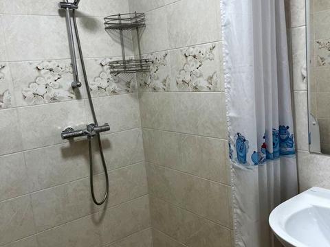 квартира за адресою Домобудівельна вул., 11