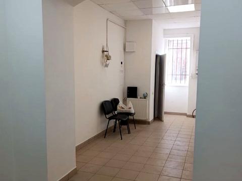 комерційна за адресою Героїв УПА вул., 9