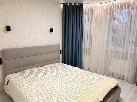 квартира за адресою Андрія Малишка вул. (Льва Толстого), 84