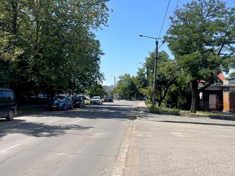 комерційна за адресою Осипа Сорохтея вул., 41а