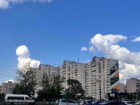 квартира за адресою Ревуцького вул., 19/1