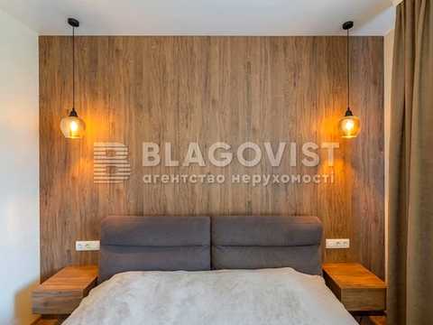 квартира за адресою Вишняківська вул., 13
