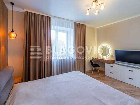 квартира за адресою Вишняківська вул., 13