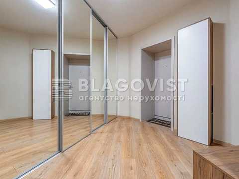 квартира за адресою Вишняківська вул., 13