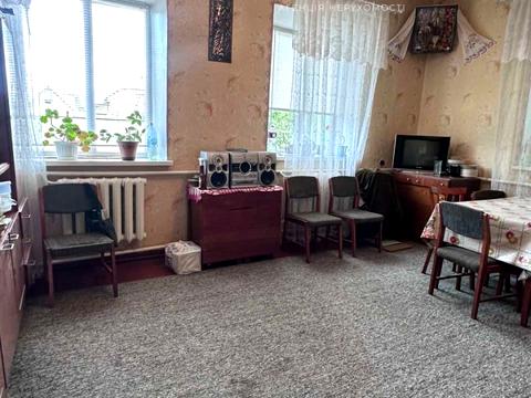 будинок за адресою Закарпатська вул., 8