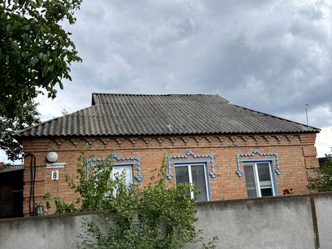 будинок за адресою Закарпатська вул., 8
