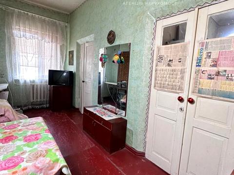 будинок за адресою Закарпатська вул., 8