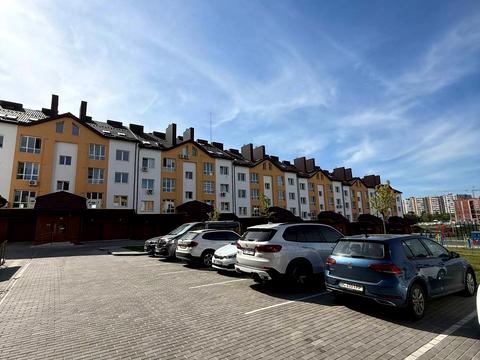 квартира за адресою Героїв Крут вул., 8