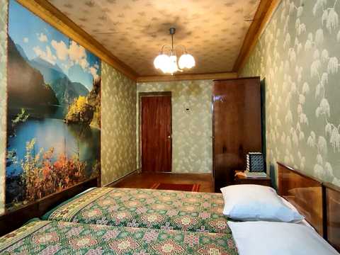 квартира за адресою Дніпровська вул., 133