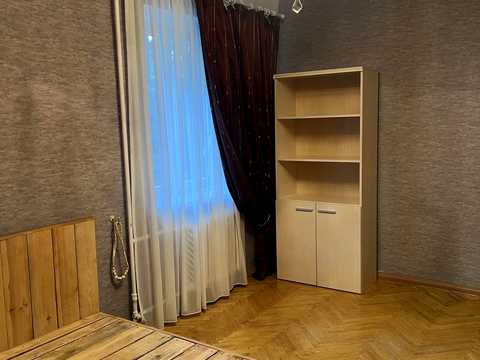 квартира за адресою Сергія Берегового вул. (Мартиросяна), 23
