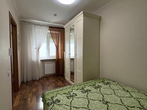 комерційна за адресою Олени Теліги вул., 25-А
