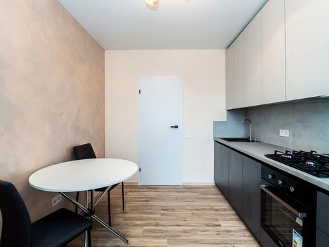 квартира за адресою Височана вул., 18 к3