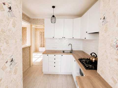 квартира за адресою Богатирська вул., 2