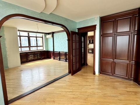 квартира за адресою Бульварно-Кудрявська вул. (Воровського), 11-А