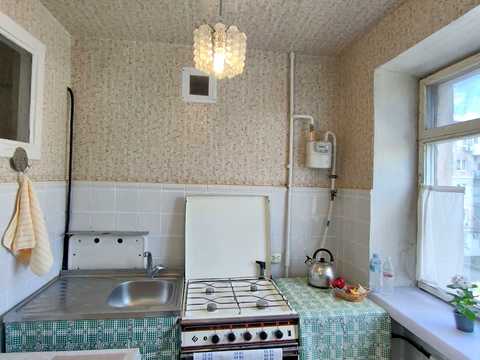 квартира за адресою Дніпровська вул., 133