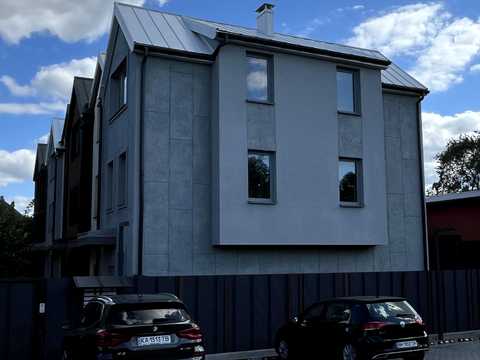 дом по адресу 22-га Садова ул., 1