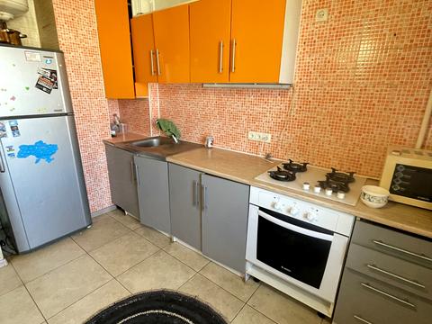 квартира за адресою Академіка Корольова вул., 71