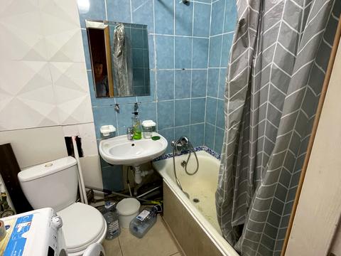 квартира за адресою Академіка Корольова вул., 71