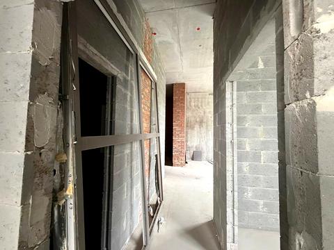 коммерческая по адресу Олександра Олеся ул., 5