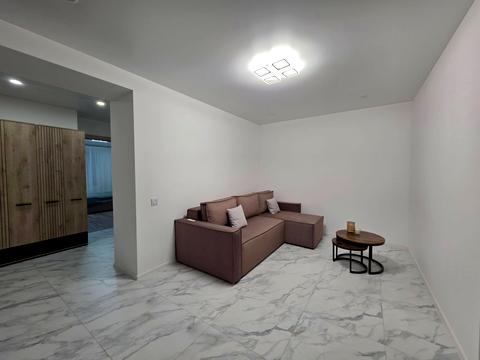 квартира за адресою Генерала М. Тарнавського пров., 8