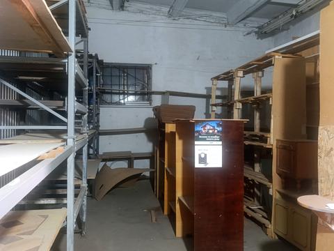 коммерческая по адресу Збаражская ул., 14