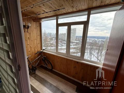 квартира за адресою Академіка Булаховського вул., 38