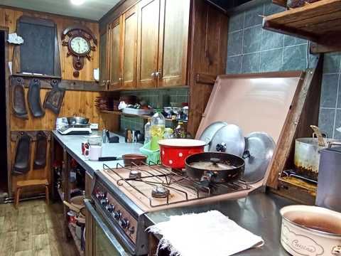 коммерческая по адресу Кузнечна ул., 2
