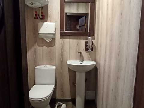 коммерческая по адресу Кузнечна ул., 2