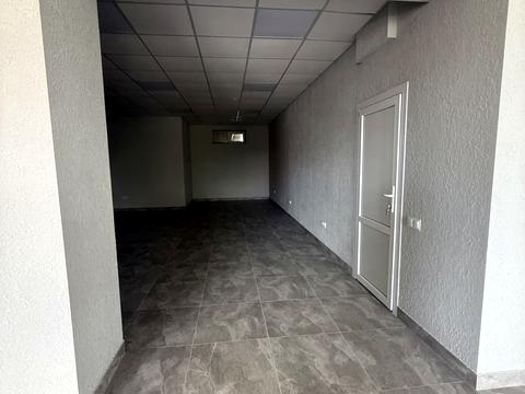 комерційна за адресою Козацька вул., 40