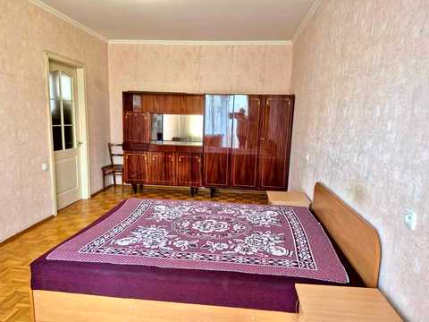 квартира за адресою Владислава Бувалкіна вул. (Бочарова Генерала), 44