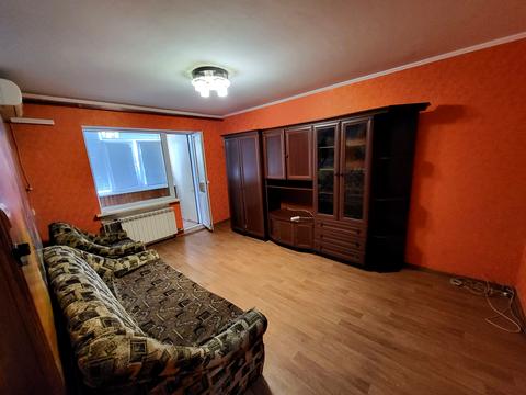 квартира за адресою Михайла Лушпи просп. (Космонавтів), 9
